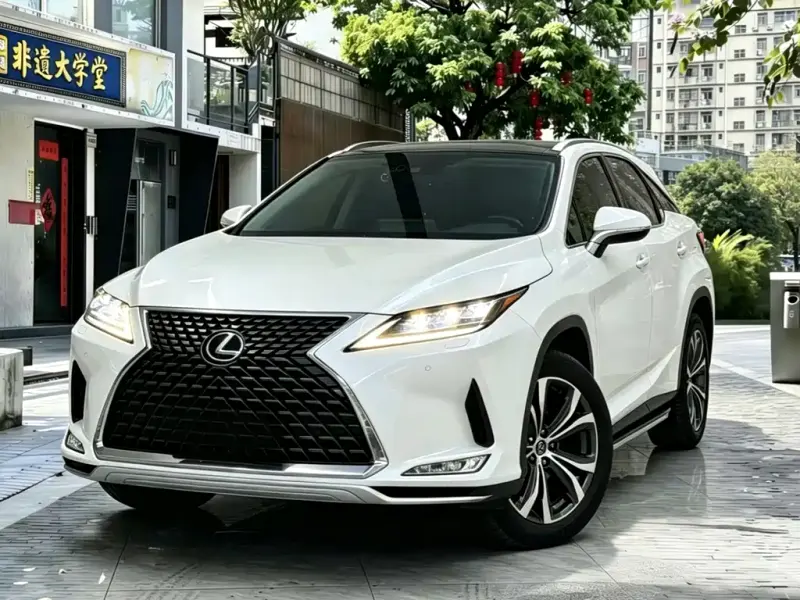 Lexus RX, 2021