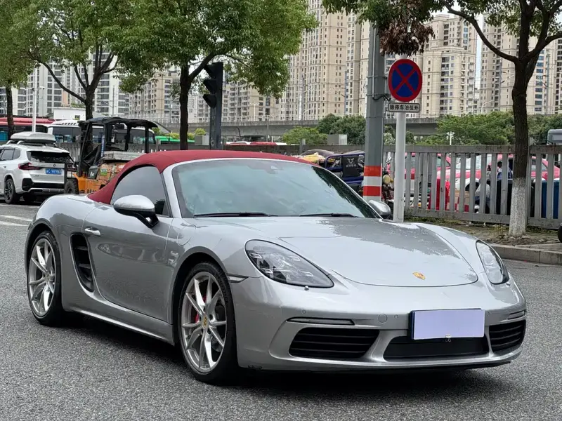 Porsche 718, 2018