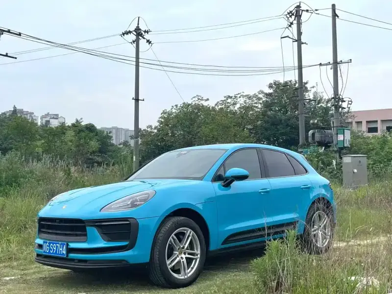 Porsche Macan, 2022