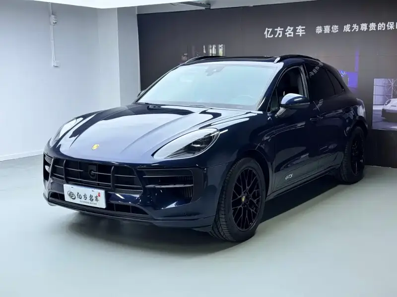 Porsche Macan, 2021