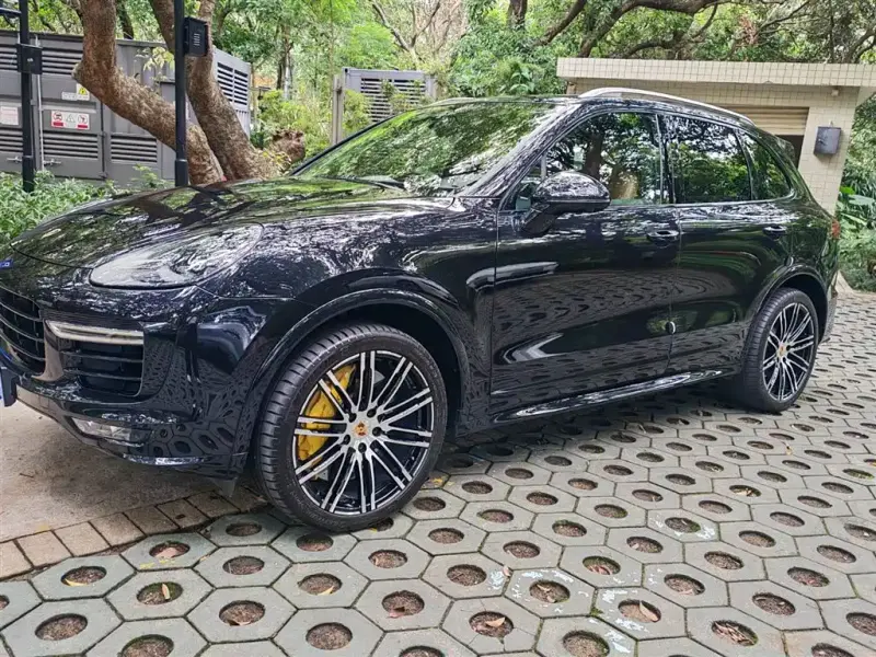 Porsche Cayenne, 2016