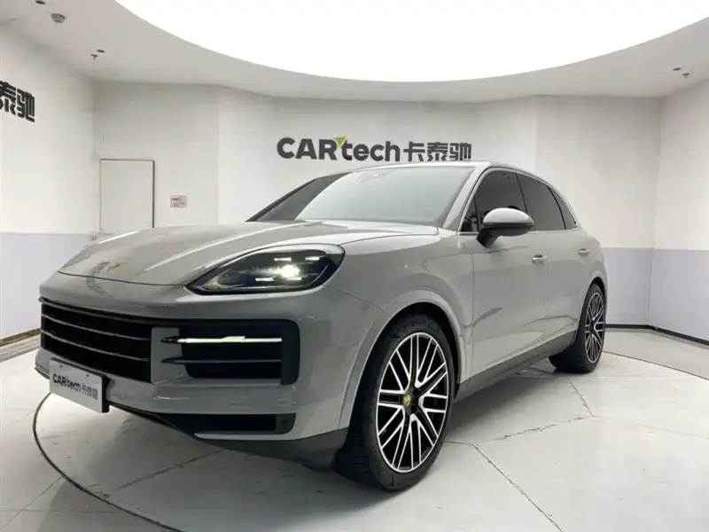 Porsche Cayenne, 2025