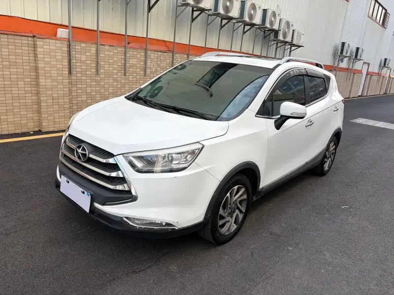 JAC Refine S3, 2015