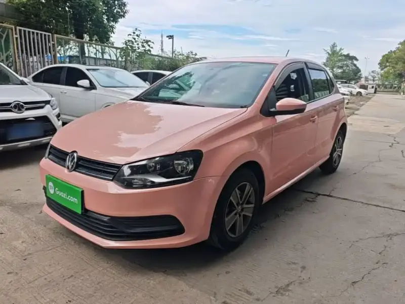 Volkswagen Polo, 2015