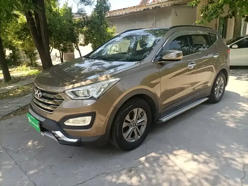 Hyundai Santa Fe, 2014