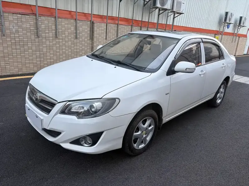 Toyota Corolla, 2016 — фото 1