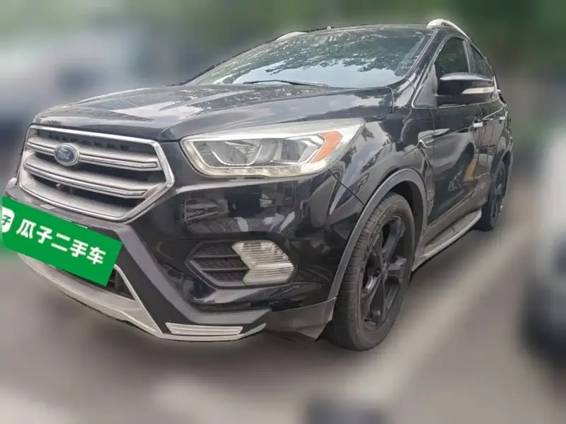 Ford Kuga, 2017