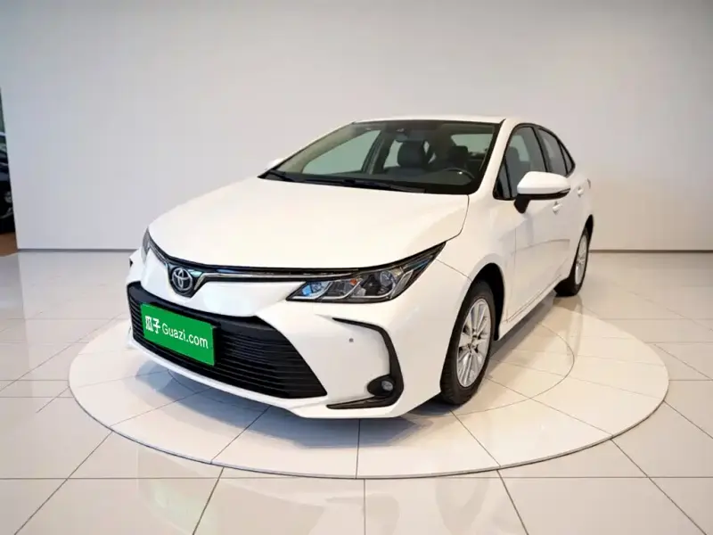 Toyota Corolla, 2019 — фото 1
