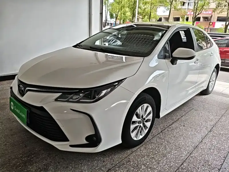 Toyota Corolla, 2023 — фото 1
