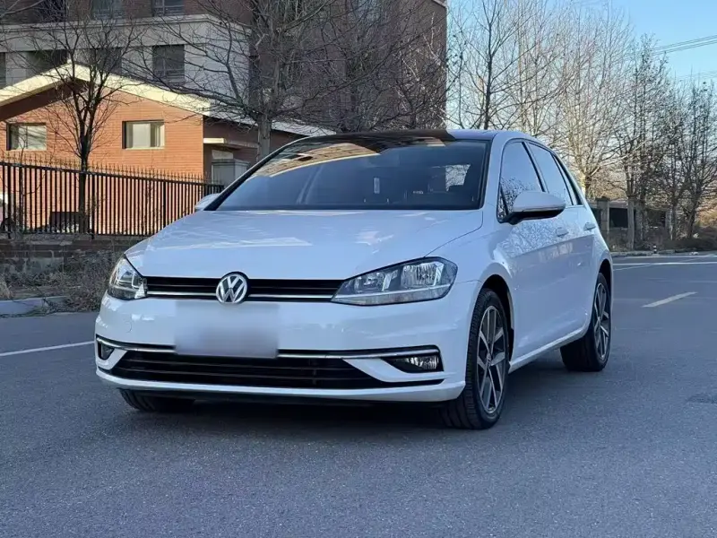 Volkswagen Golf, 2020