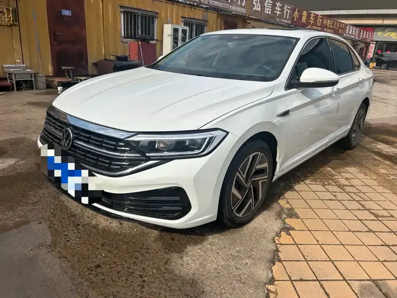 Volkswagen Sagitar, 2025