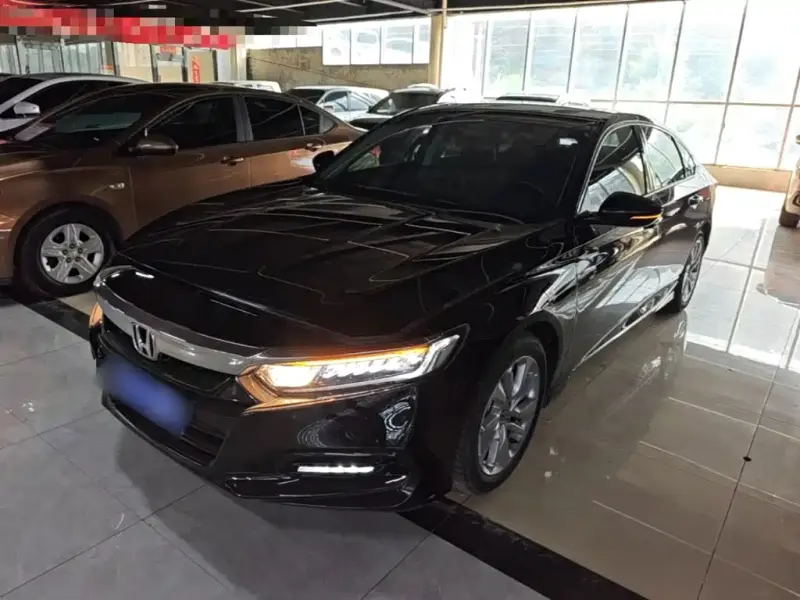 Honda Accord, 2021 — фото 1