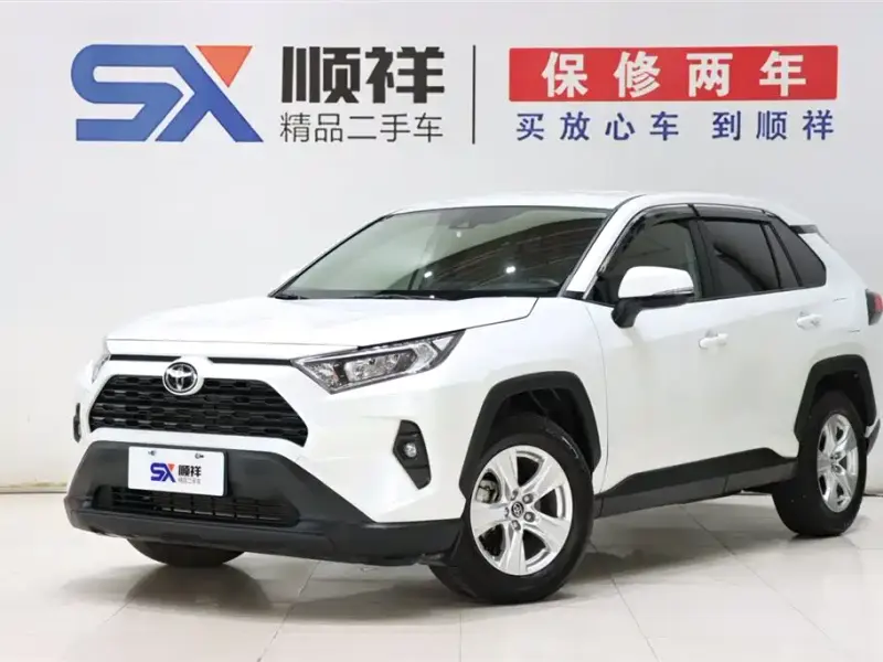 Toyota RAV4, 2025
