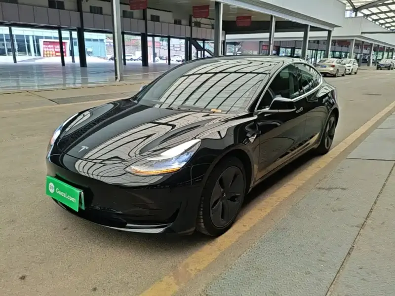 Tesla Model 3, 2020