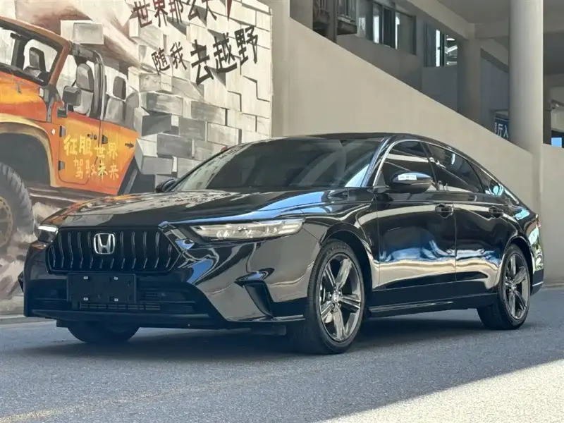 Honda Inspire, 2025 — фото 1