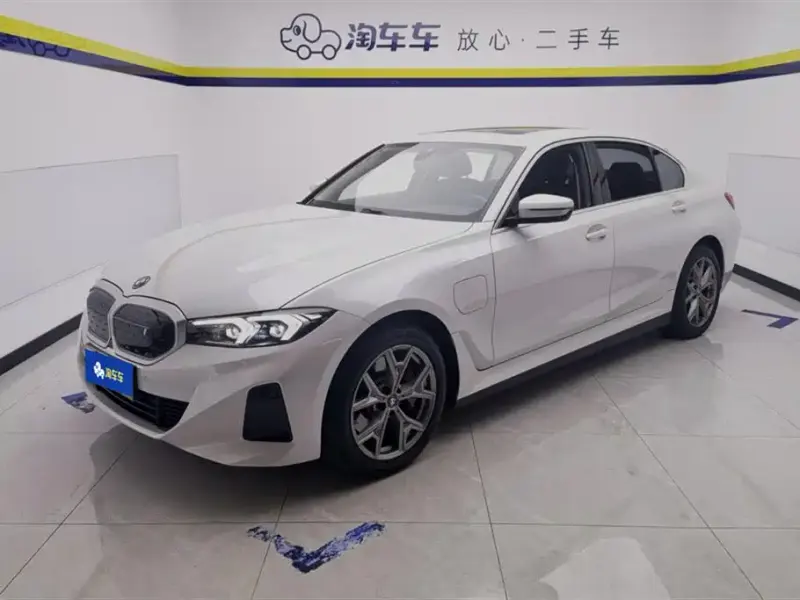 BMW i3, 2023
