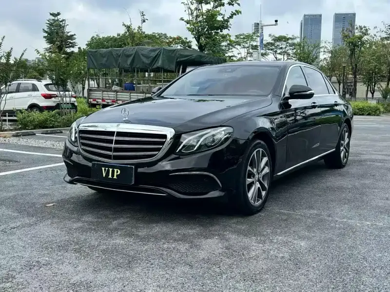Mercedes-Benz E-Class, 2017 — фото 1