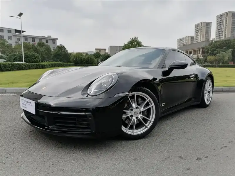 Porsche 911, 2023