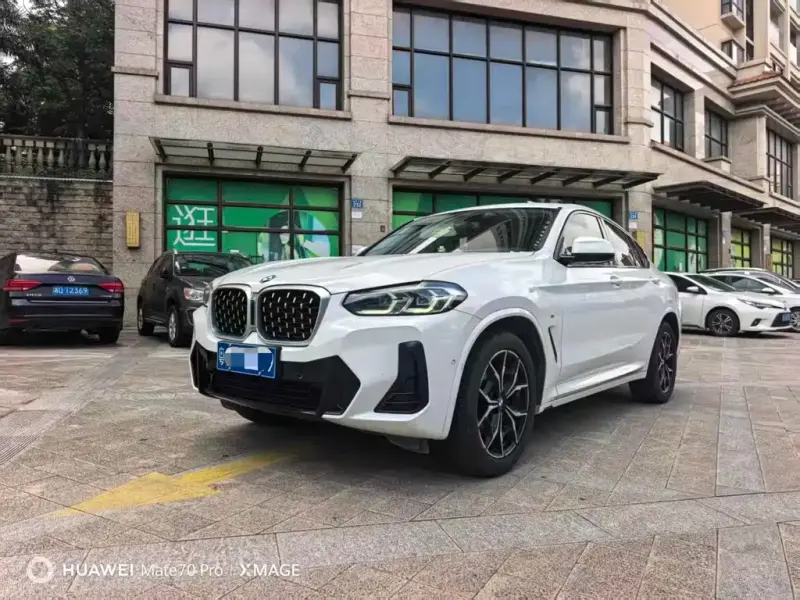 BMW X4, 2022