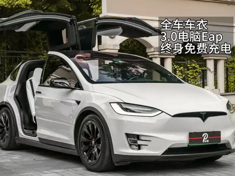 Tesla Model X, 2017