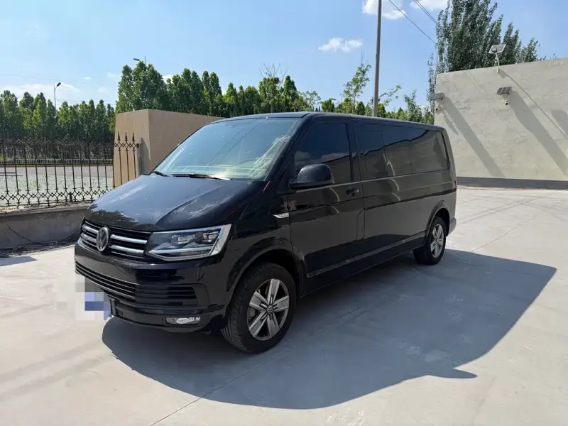 Volkswagen Caravelle, 2017 — фото 1