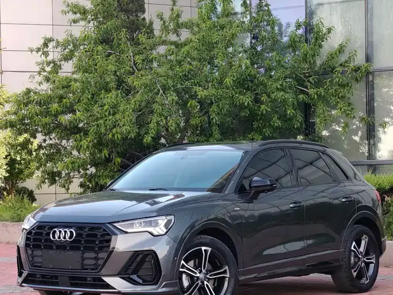 Audi Q3, 2022