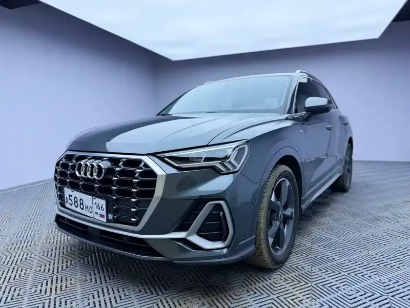 Audi Q3, 2022
