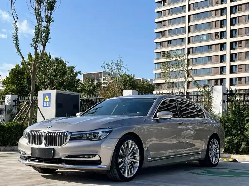 BMW 7 Series, 2019