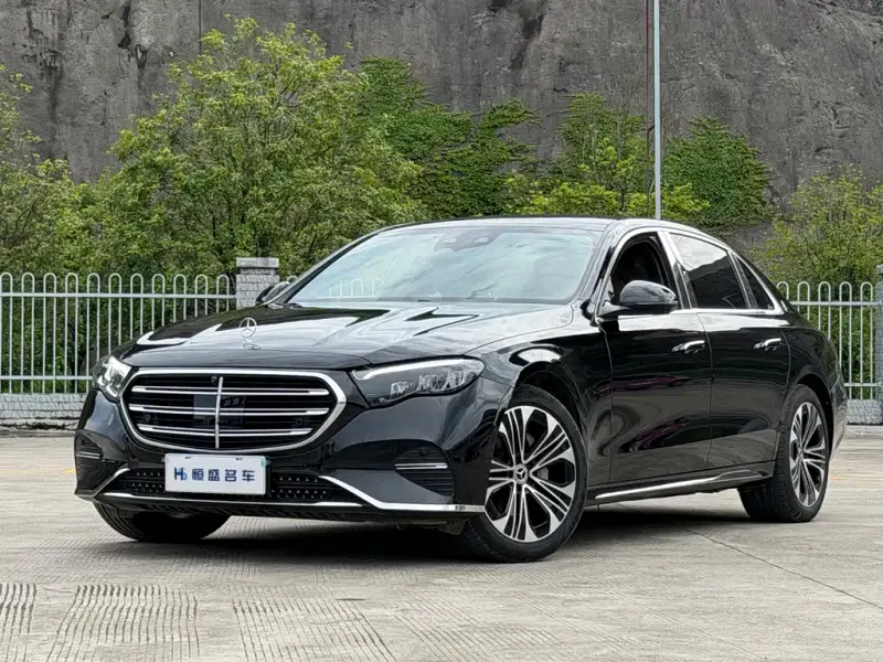 Mercedes-Benz E-Class, 2025 — фото 1