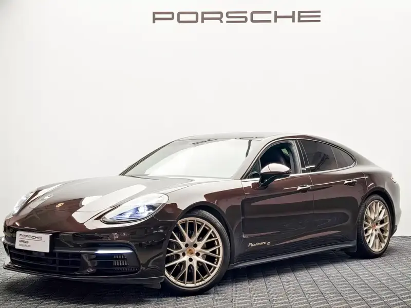 Porsche Panamera, 2021
