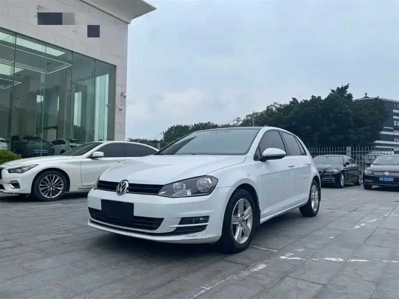 Volkswagen Golf, 2016
