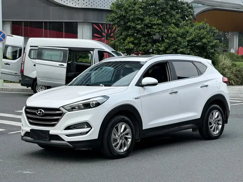 Hyundai Tucson, 2017 — фото 1