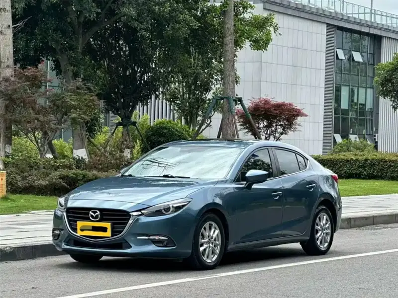 Mazda 3 Axela, 2018 — фото 1
