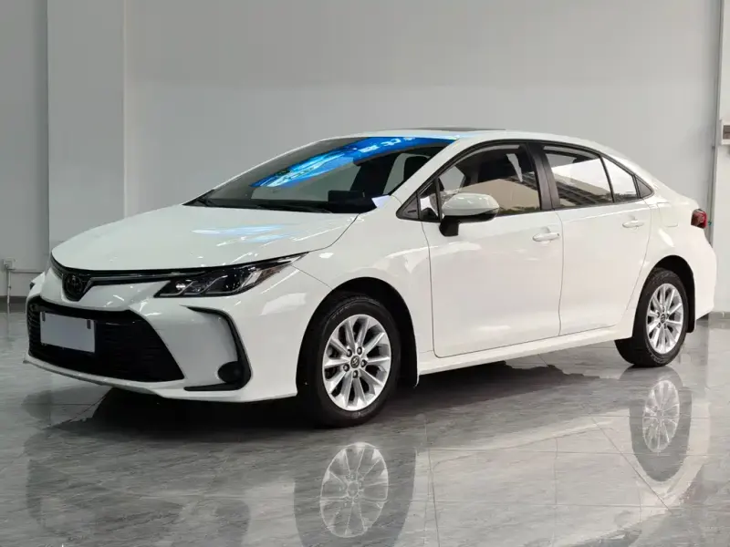 Toyota Corolla, 2021 — фото 1
