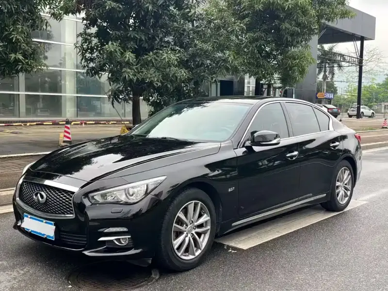 Infiniti Q50L, 2017