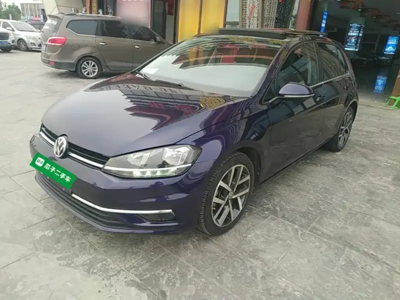Volkswagen Golf, 2020