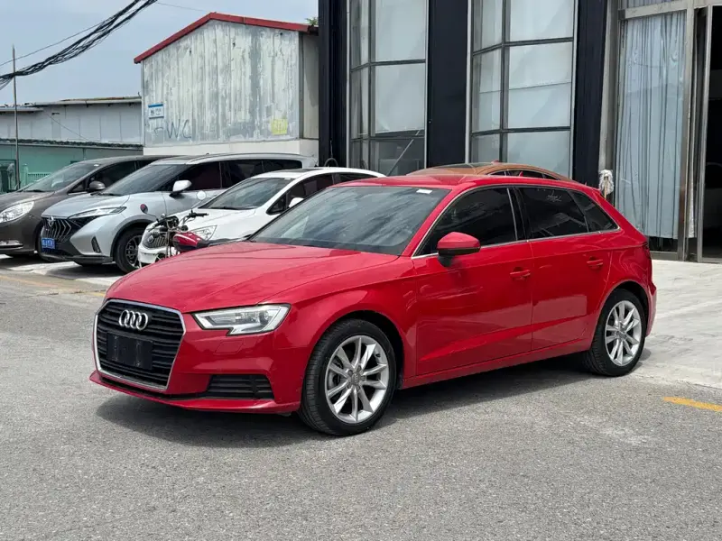 Audi A3, 2018 — фото 1