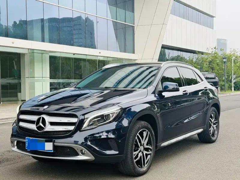 Mercedes-Benz GLA, 2016 — фото 1