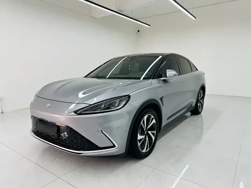 ARCFOX Alpha S, 2021