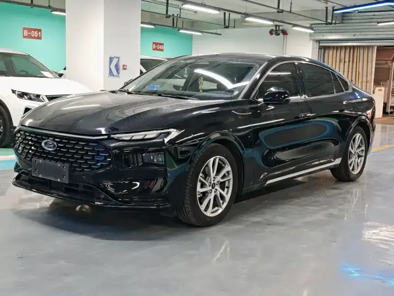 Ford Mondeo, 2024