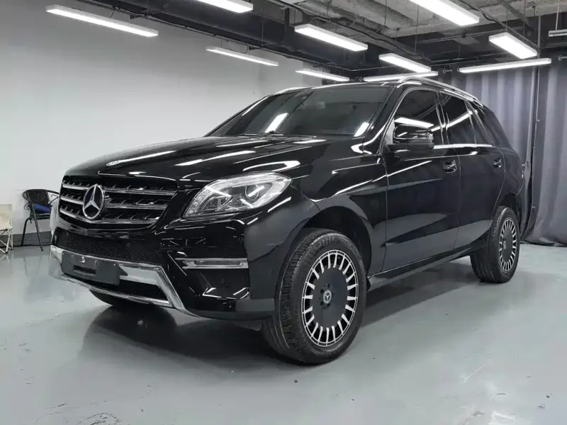 Mercedes-Benz M-Class, 2015