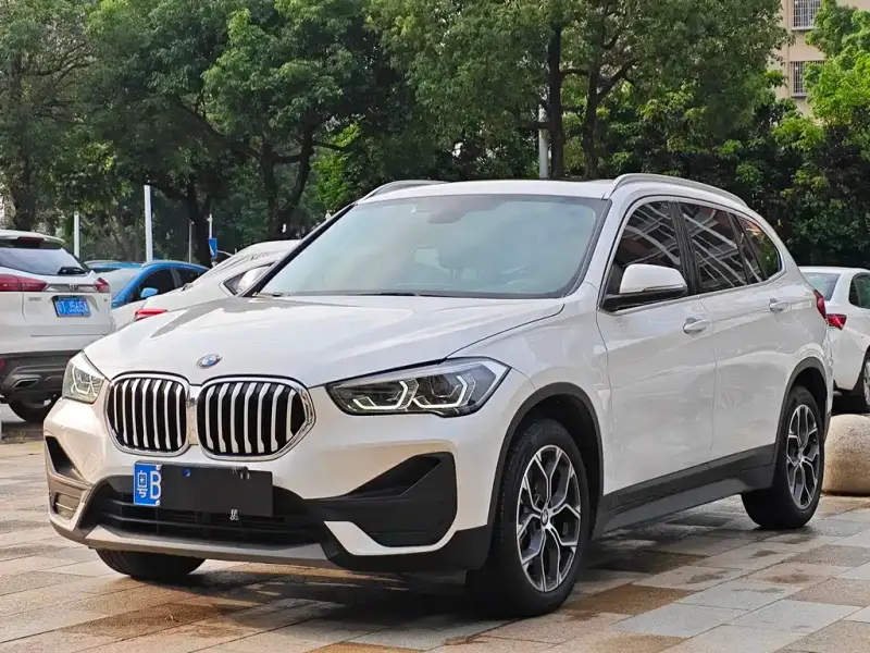 BMW X1, 2022 — фото 1