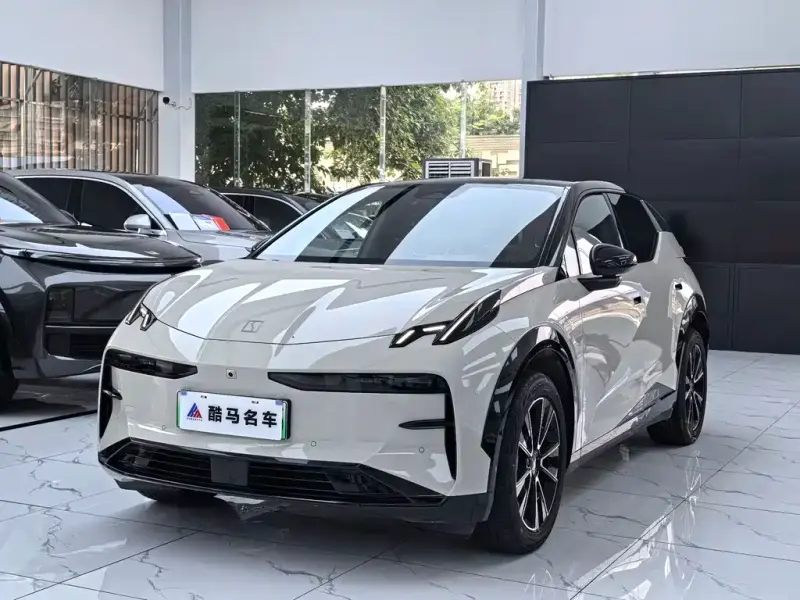 Zeekr X, 2024