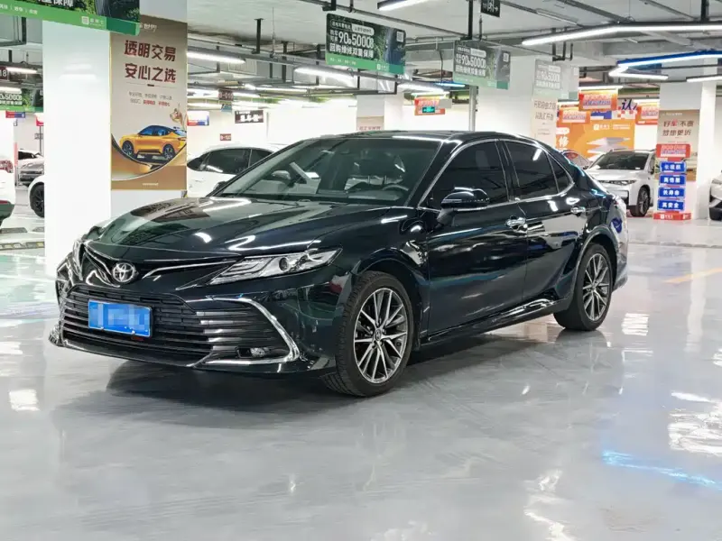Toyota Camry, 2023