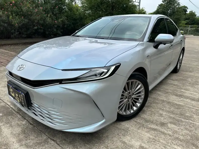Toyota Camry, 2024