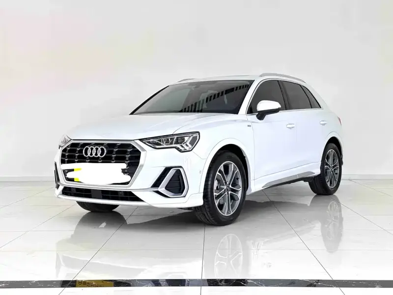 Audi Q3, 2022
