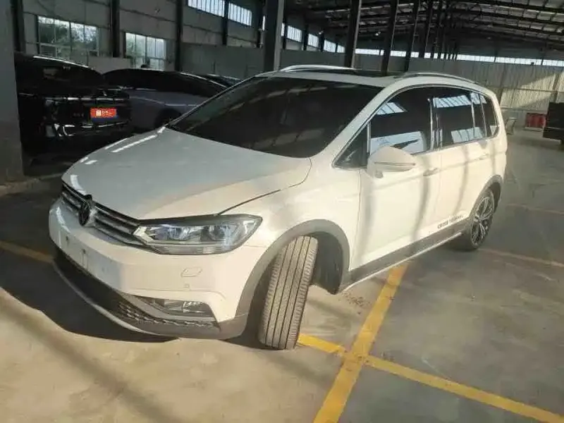 Volkswagen Touran, 2020