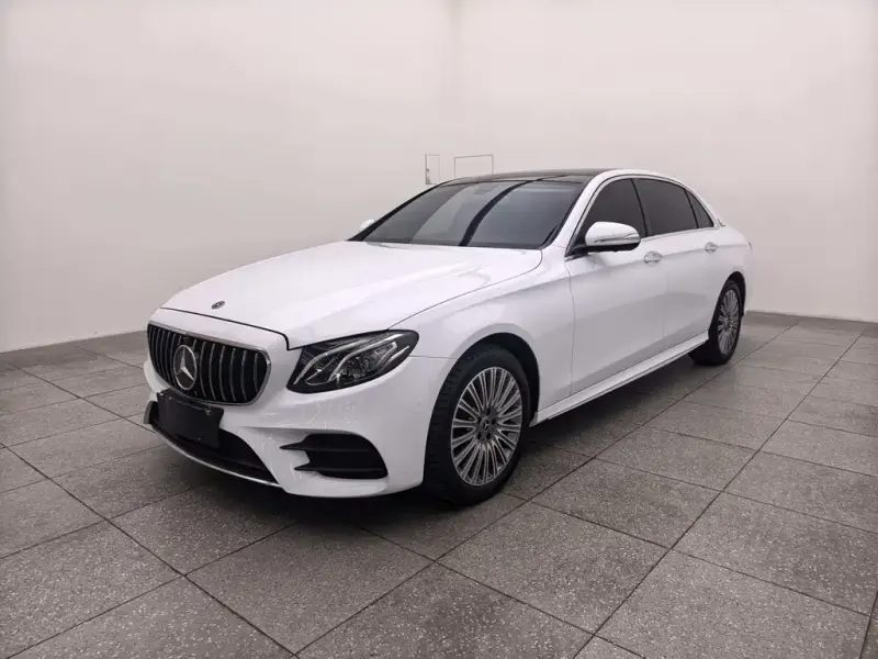 Mercedes-Benz E-Class, 2020 — фото 1