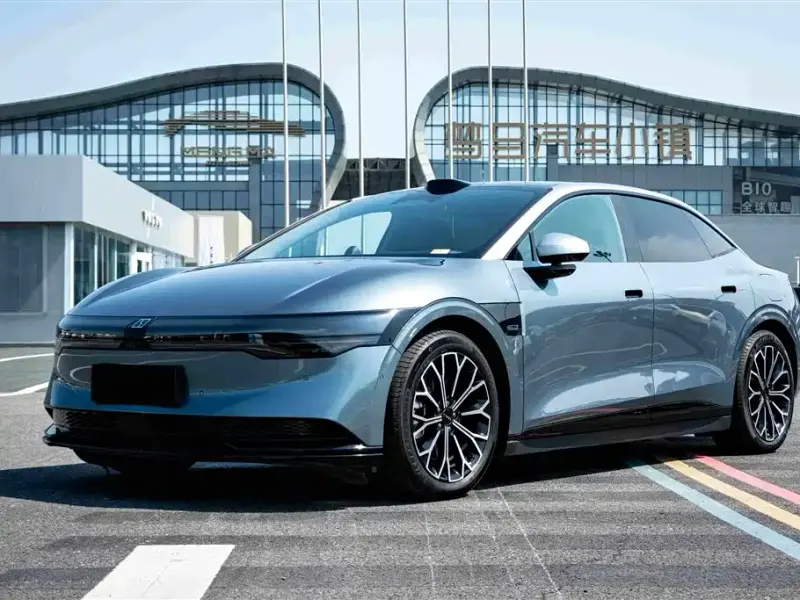 Zeekr 007, 2024