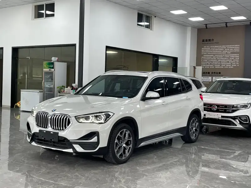 BMW X1, 2021 — фото 1